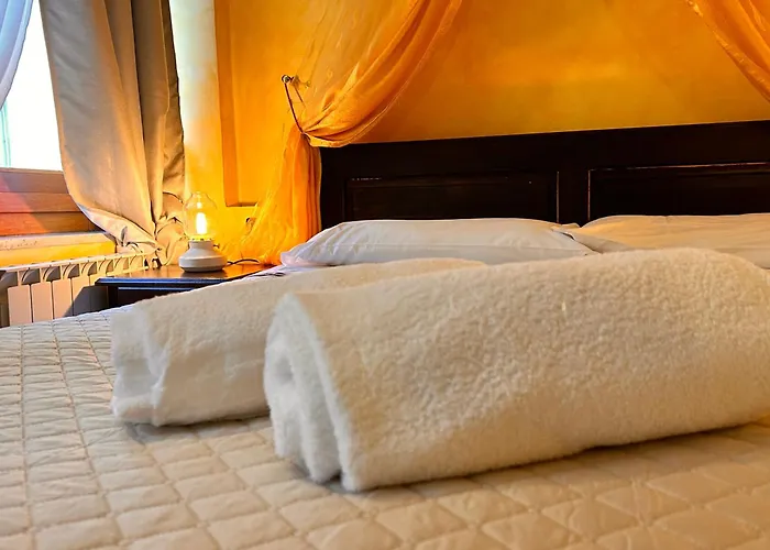 Dei Baroni לינה וארוחת בוקר ואסטו